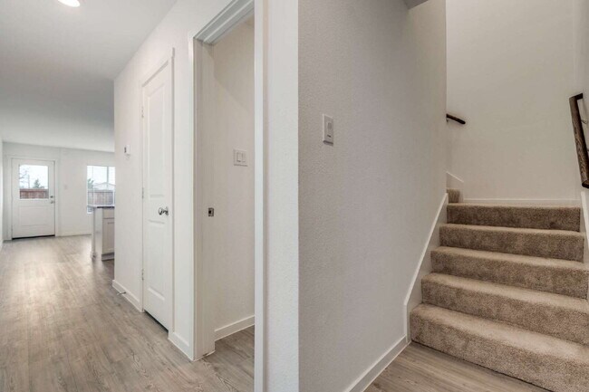 Building Photo - Newly Built Modern Comfort Home in Princeton ISD