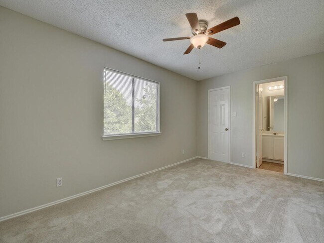 Building Photo - 9203 Kempler Dr