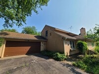 Building Photo - Fully Furnished 3-Bedroom Home – Pet Frien...