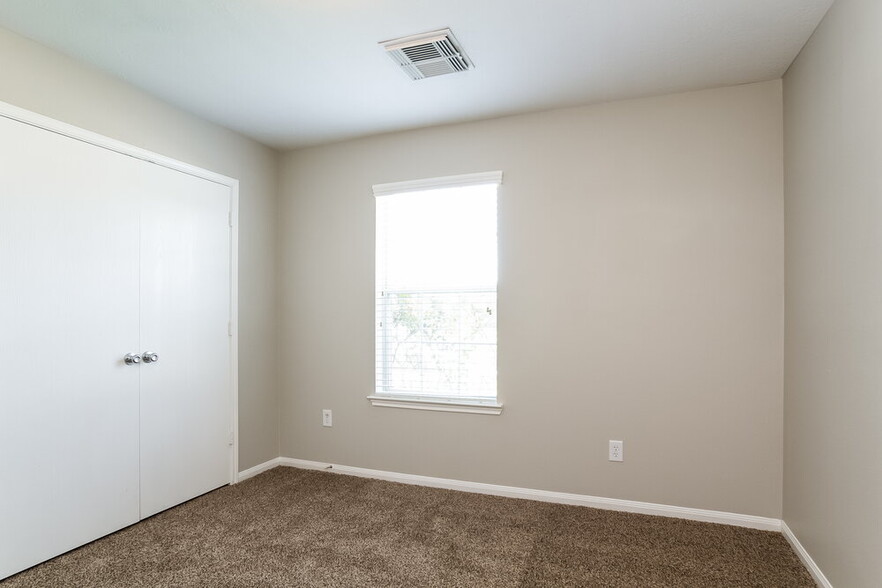 Building Photo - 18411 Atascocita Meadows Dr