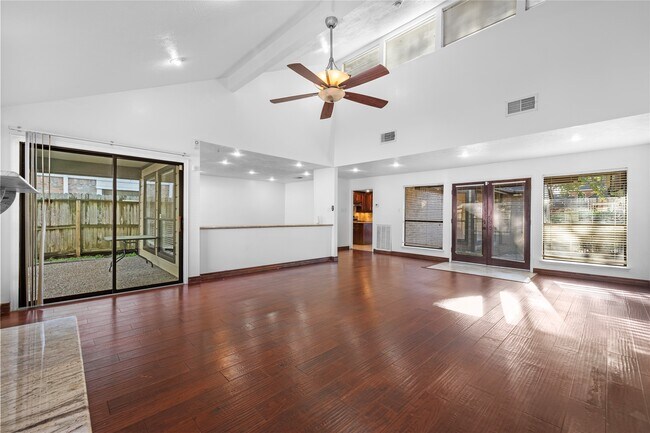 Building Photo - 3307 Ashfield Dr