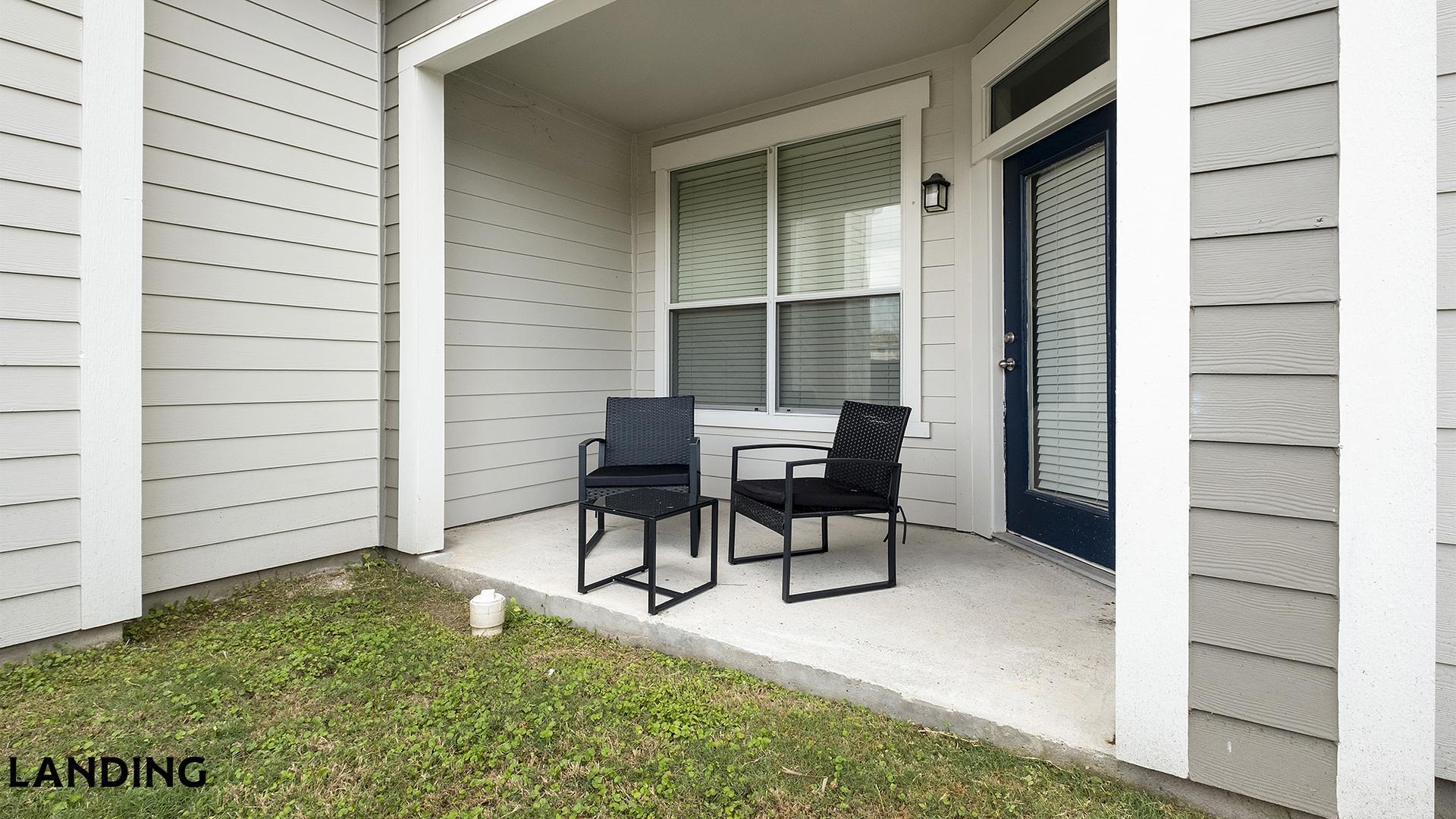 Building Photo - 14807 Woodland Hills Dr