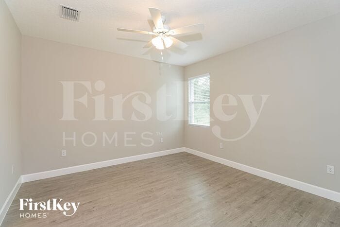 Building Photo - 1200 Cogan Dr