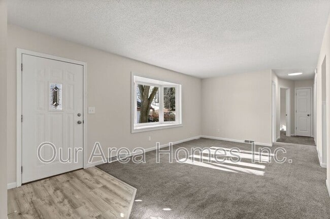 Building Photo - 14169 68th Pl N