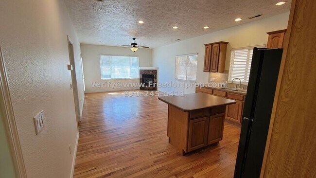 Building Photo - 555 Garden Grove Ct