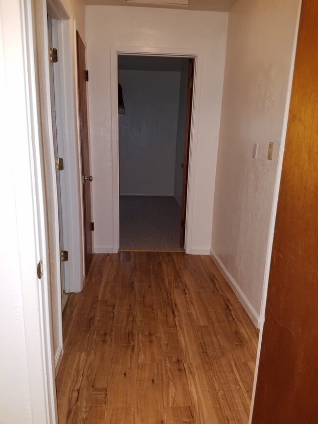 Building Photo - Spacious 2 Bedroom With Carport and Storag...