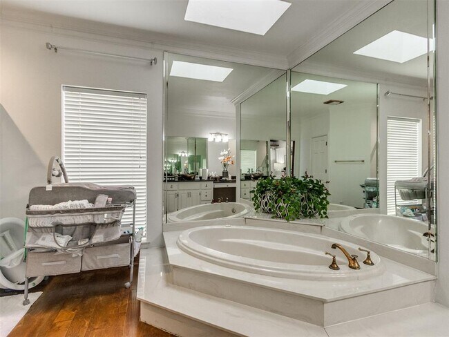 Building Photo - 3465 Brush Creek Rd