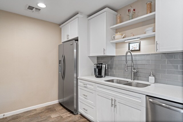 Building Photo - 10314 W Sierra Dawn Dr