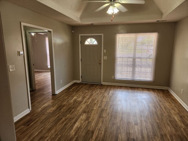Building Photo - 306 Haverhill Cir