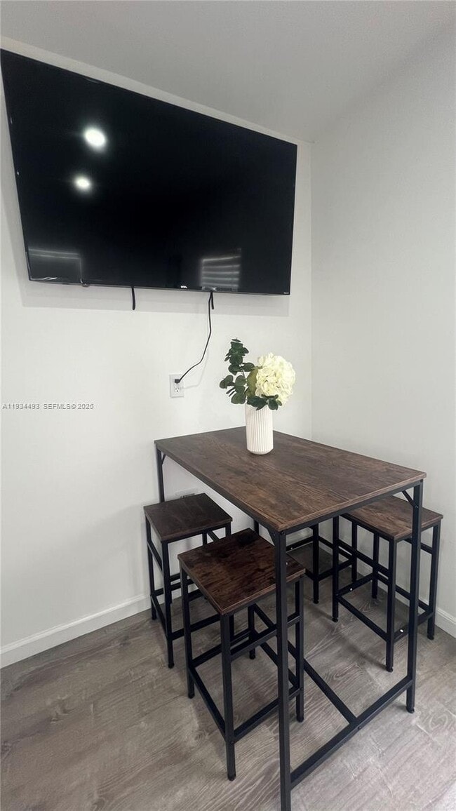 Building Photo - 4139 NW 23rd Ave