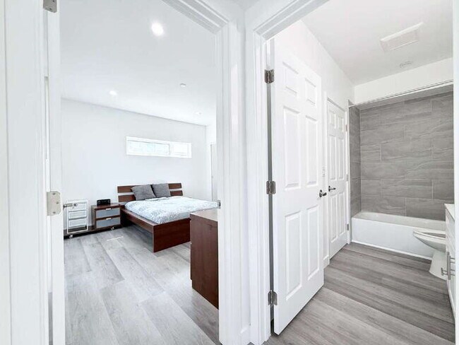Building Photo - 1258 Leighton Ave
