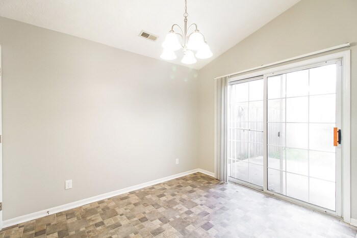 Building Photo - 4189 Bonita Dr