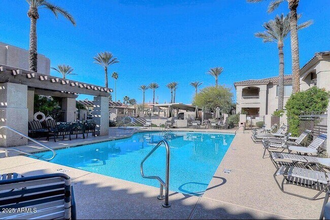 Primary Photo - 14815 N Fountain Hills Blvd