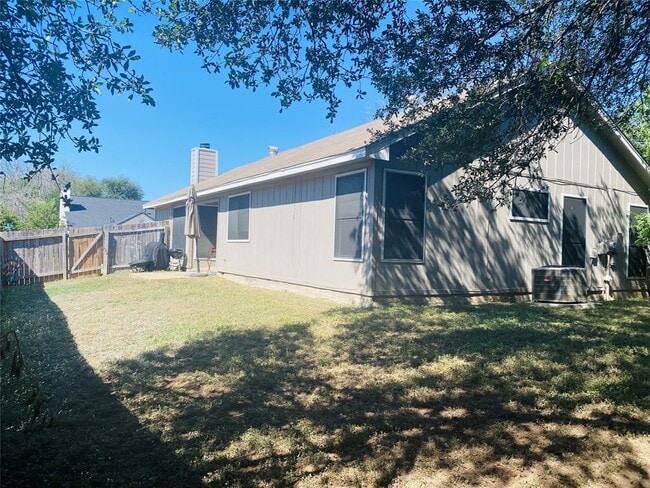 Building Photo - 14501 Donald Dr