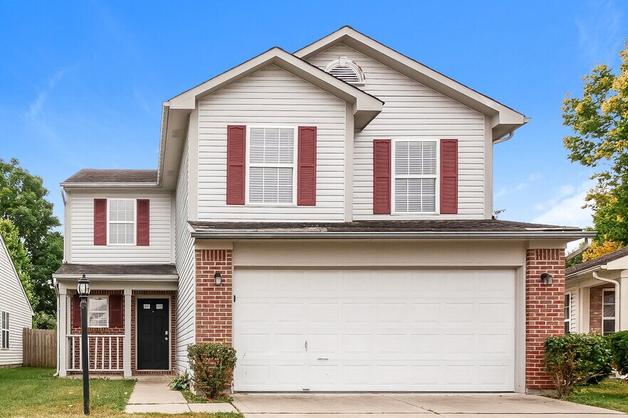 Primary Photo - 707 Deer Trail Dr