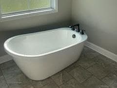 Building Photo - 809 Alpine Pine St