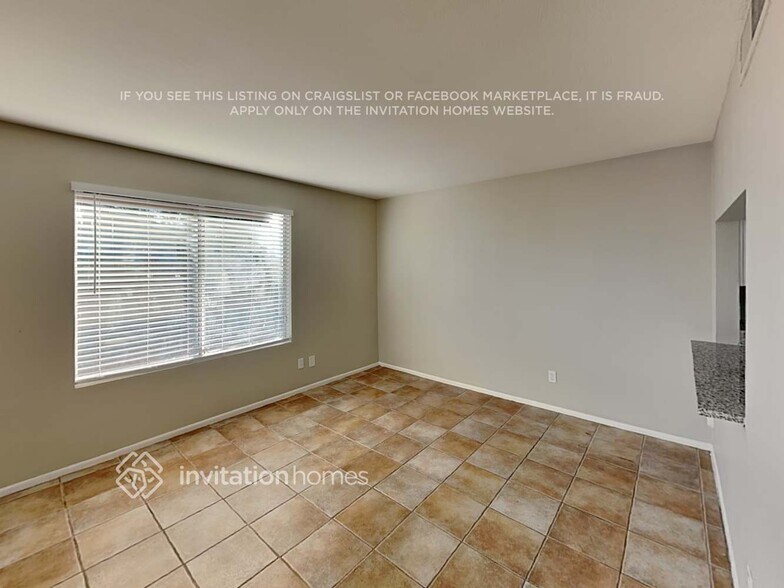 Building Photo - 6603 W Phelps Rd