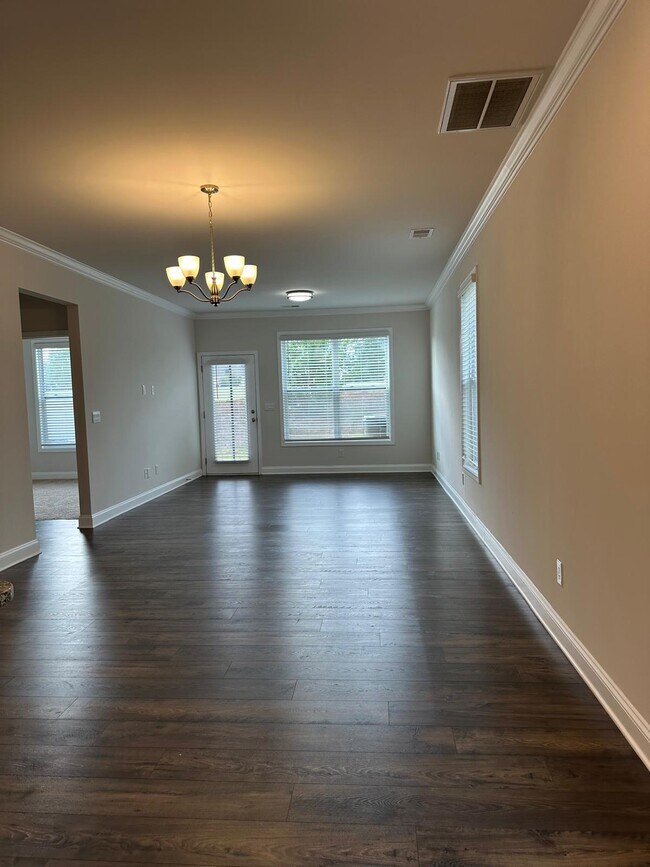 Building Photo - 509 Yellow Fox Rd
