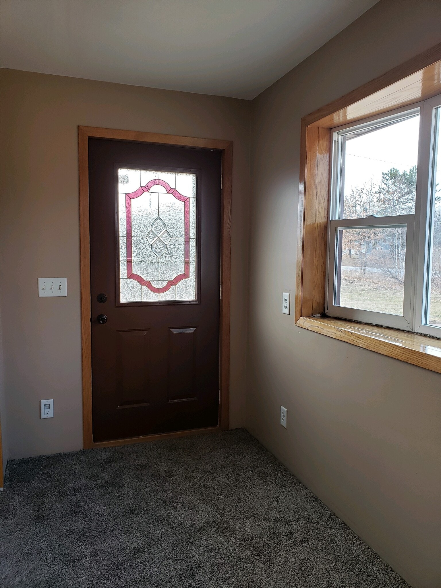 Building Photo - 72 90th Ave