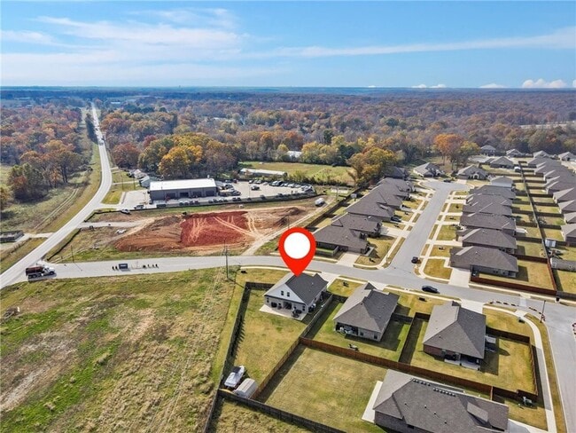 Building Photo - 102 Manfield Ave