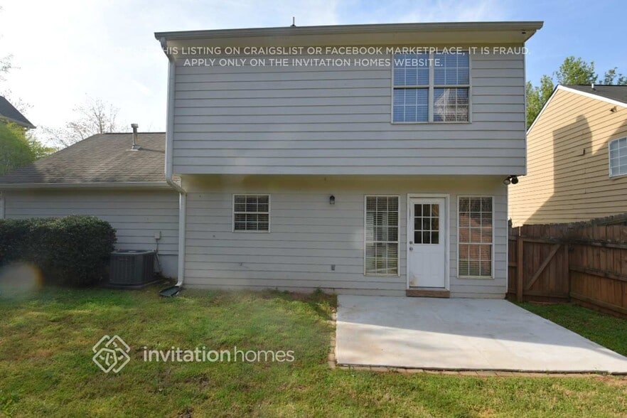 Building Photo - 2697 Chadwick Ln NW