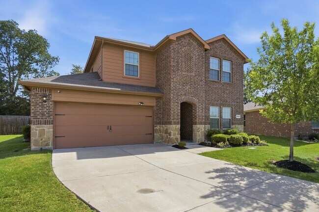 Building Photo - 1328 Broaddus Rd