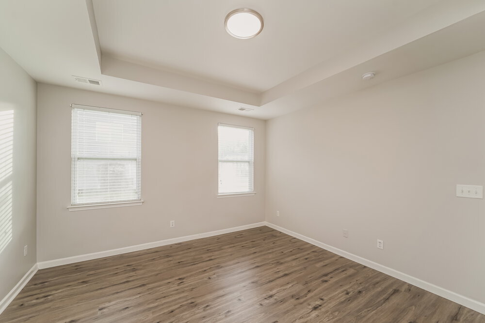 Building Photo - 701 Hicklin Dr