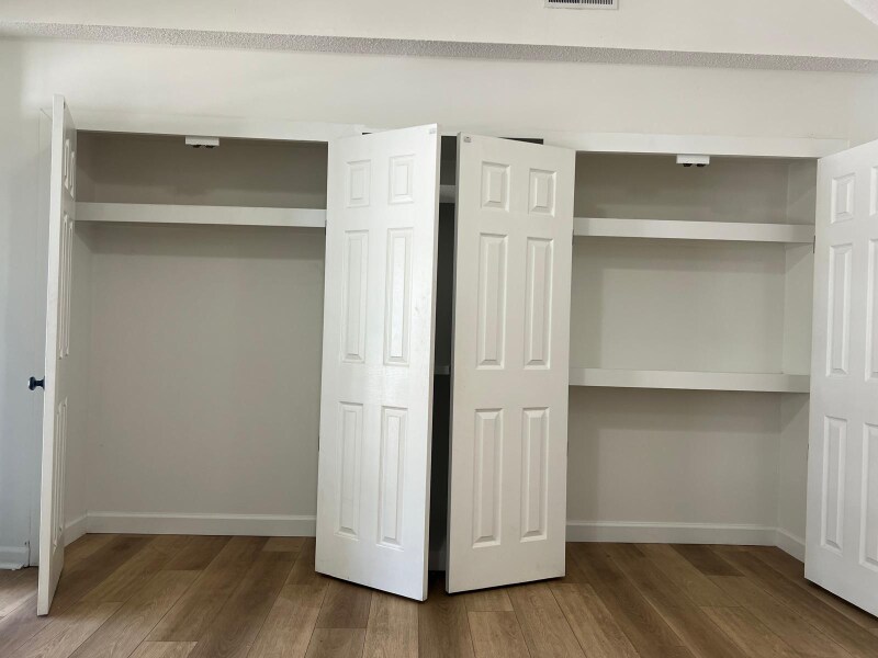 Building Photo - 2100 S Ocean Blvd