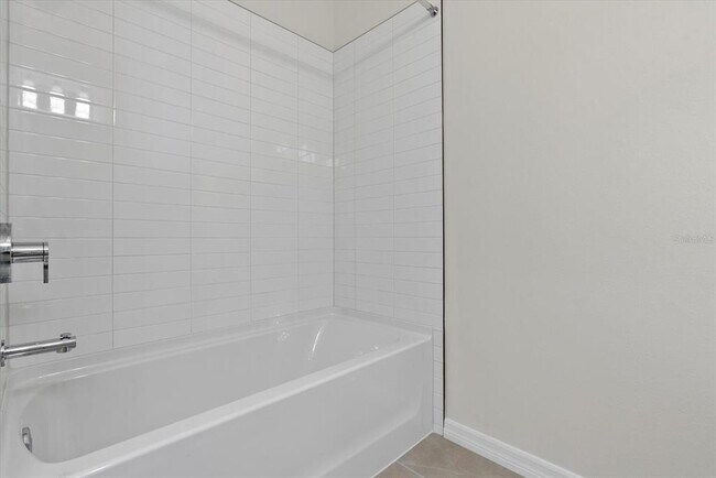 Building Photo - 7566 Sea Oak Ct