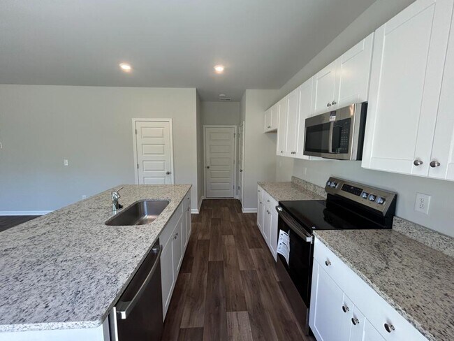 Building Photo - 762 Sturdy Root Pl