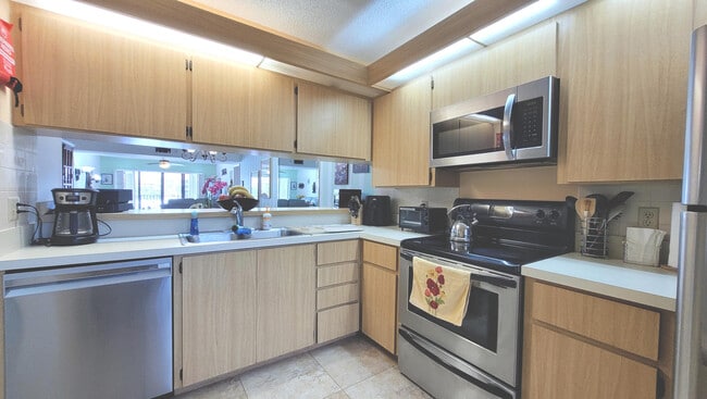 Building Photo - 1401 Tidal Pointe Blvd