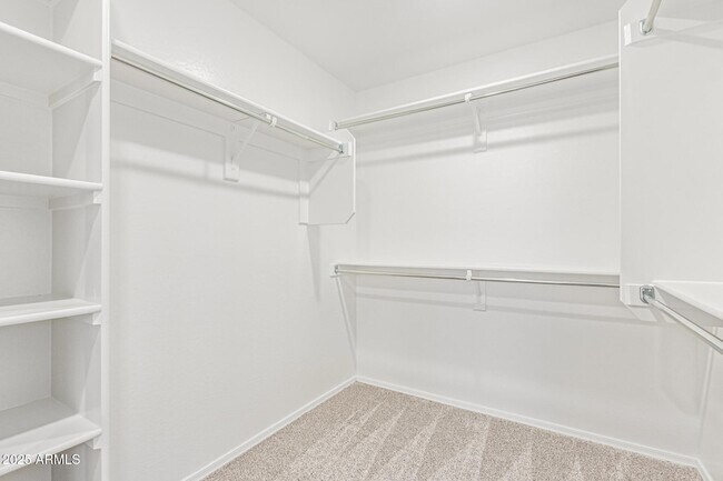 Building Photo - 16648 W Jenan Dr