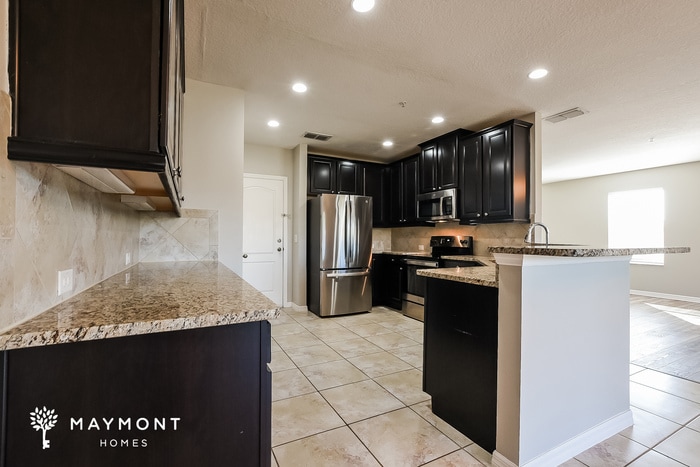 Building Photo - 226 White Dogwood Ln