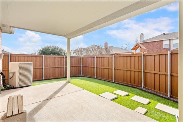 Building Photo - 1320 Lamar Ln