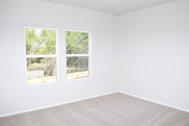 Building Photo - 5404 Lomasso Dr