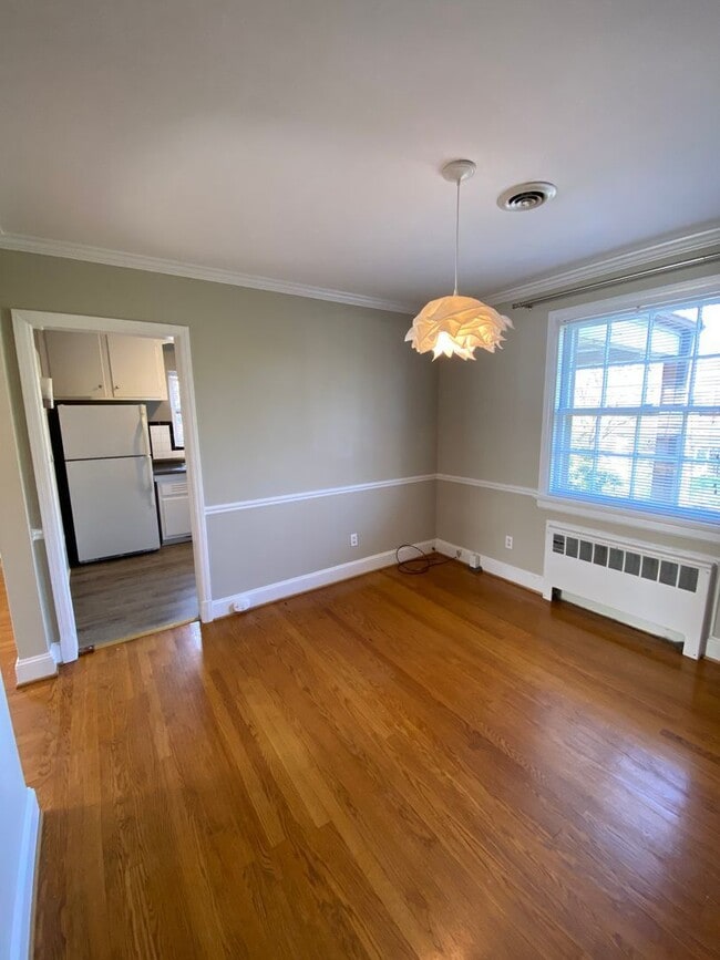 Building Photo - 3910 Cary Street Rd