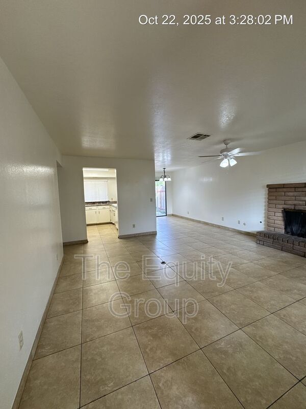 Building Photo - 2038 E Vassar Ave