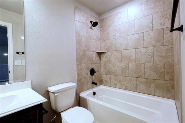 Building Photo - 531 Harvest Grove Dr