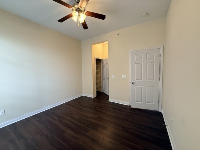 Building Photo - 252 Stetson St