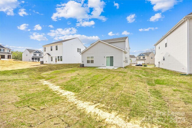 Building Photo - 14023 Turncloak Dr