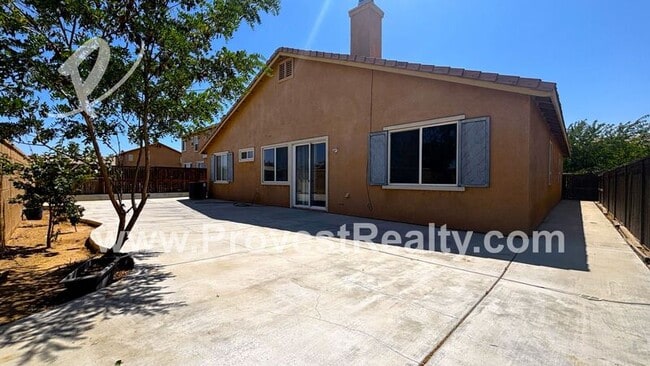 Building Photo - 8725 Bridgeport Ave