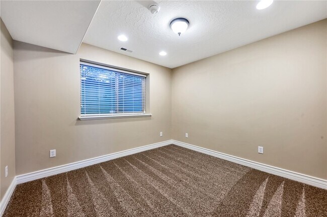 Building Photo - 1134 S 1480 W