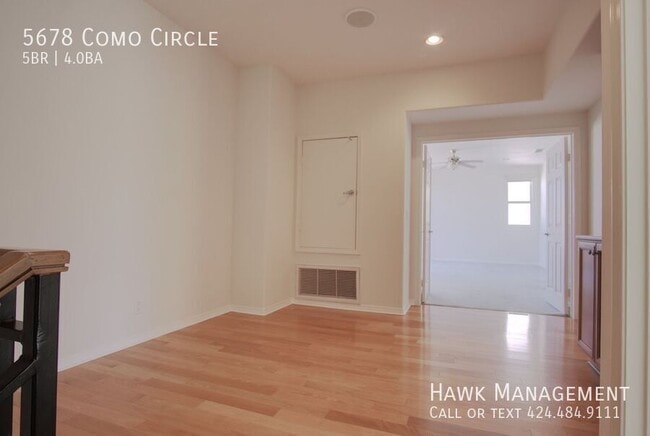 Building Photo - 5678 Como Cir