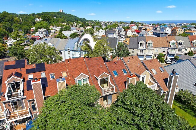 Building Photo - 137 Marina Bay Ct
