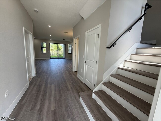 Building Photo - 9908 Porto Fino Cir