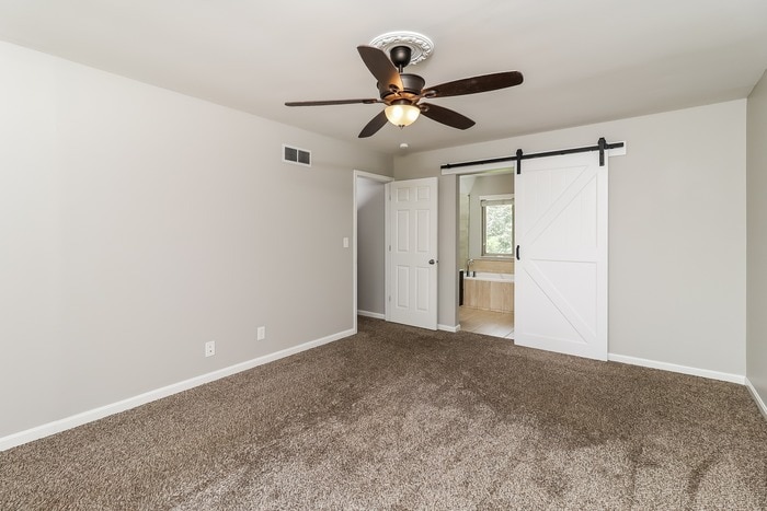 Building Photo - 8133 Rose Petal Dr