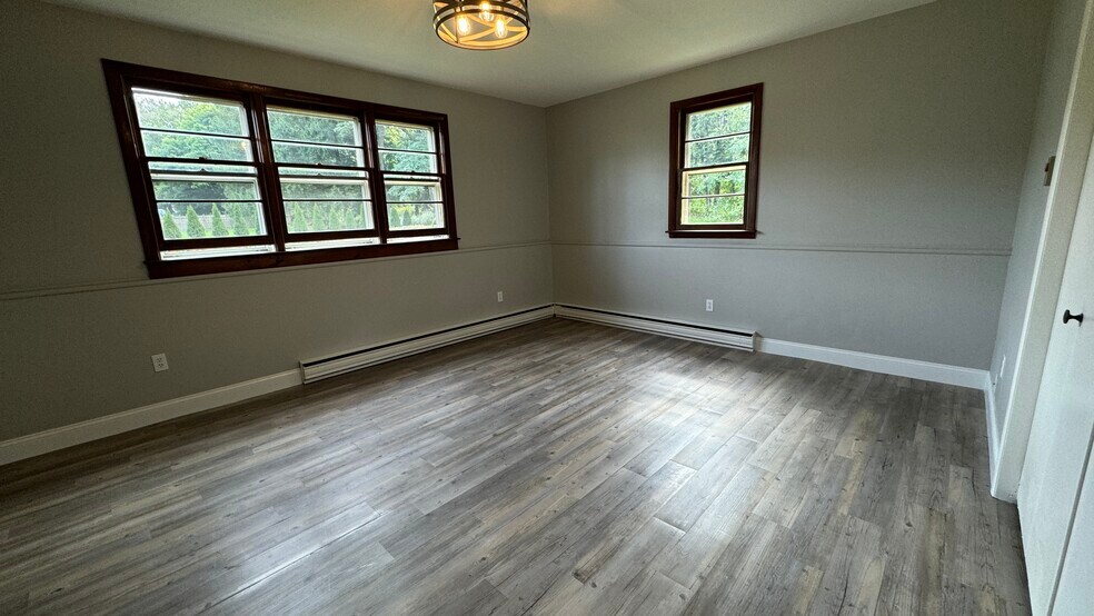 Building Photo - 6 Hisgen Ave