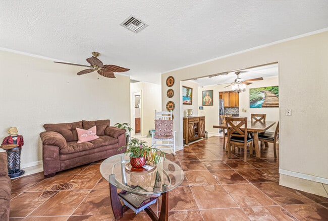 Building Photo - 1242 Wyndcliff Dr