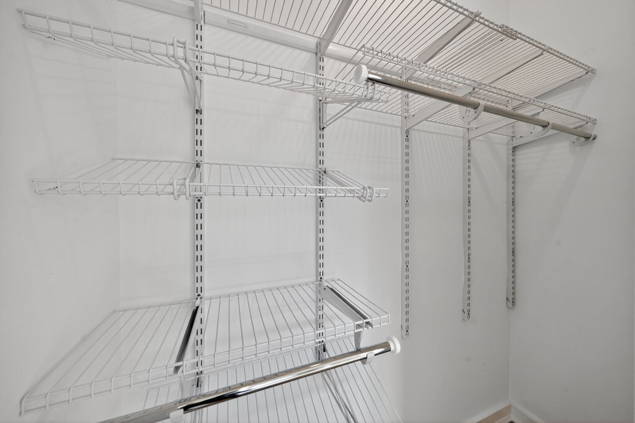 Building Photo - 1518 S 25th St