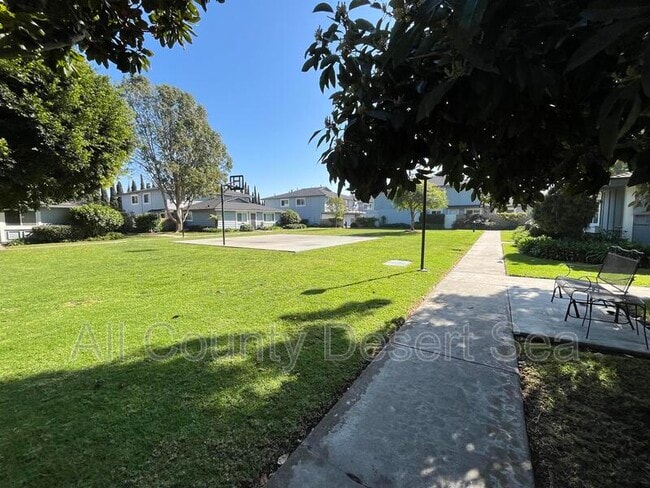 Building Photo - 16404 Vista Roma Cir